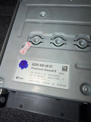 Amplificador Mercedes W205 Premium Sound A20590046