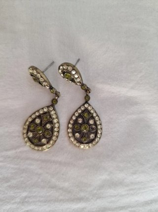 Lote 7 Pendientes Variados