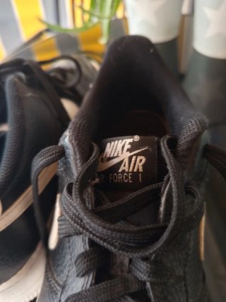 Nike Air Force 1 Negras Talla 39