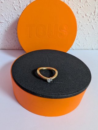 Anillo Tous Oro con Diamantes.
