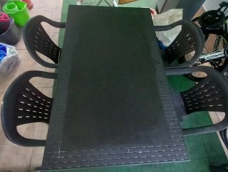 Mesa jardín y sillas