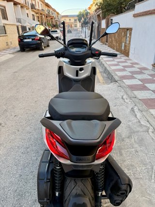 Piaggio Beverly S 400