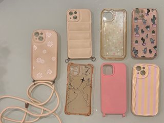 iPhone 13 Rosa (128 GB) + Cable + 7 Fundas