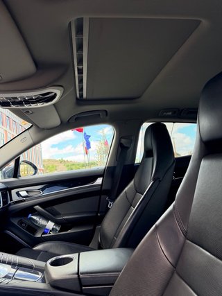Porsche Panamera 4s