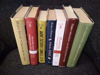 n.7 libri genere “Romance”- autrici varie