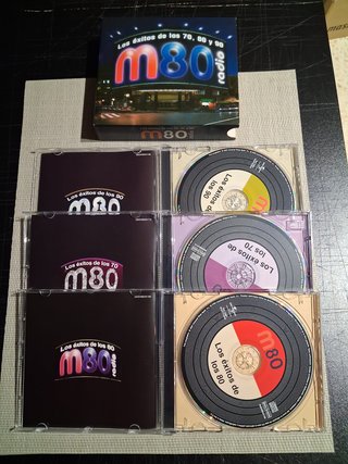 CD M80 Radio: Éxitos 70s, 80s y 90s