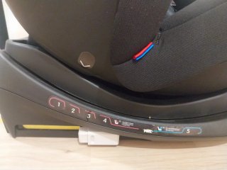 Silla coche Babyauto Negra