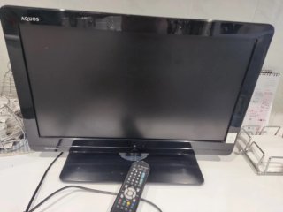 Sharp 24 Full HD TV/Monitor
