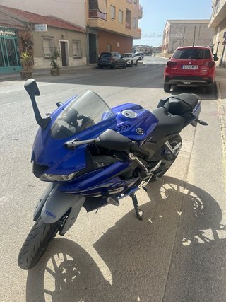 Yamaha YZF R125