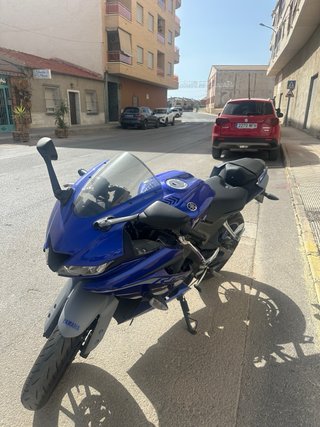 Yamaha YZF R125