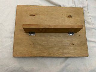 Atril para vinilos de madera