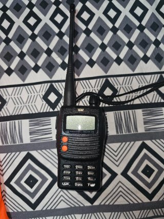 Emisora TeCom-X5 VHF/UHF