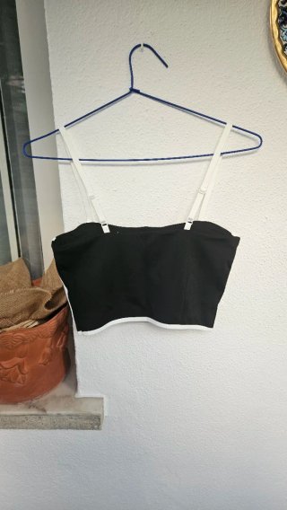 Alo Yoga Sujetador Deportivo Negro y Blanco