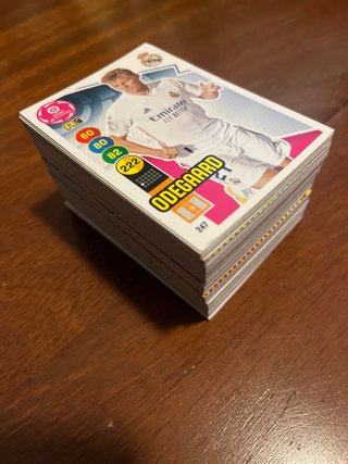 Lote 131 Cromos Adrenalyn 2020-2021