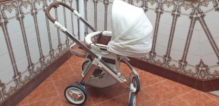 Carro de bebé blanco y marrón bebe car