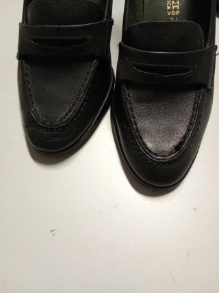 Mocasines Qui T34 Piel Tacón Vintage, negros.
