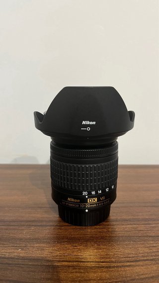 Objetivo Nikon 10-20mm DX VR
