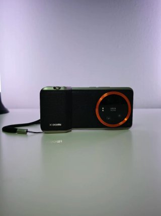 Xiaomi 14 Ultra + Kit Fotográfico