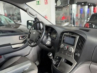 Hyundai H-1 2.5 CRDi VGT Top 9 plazas Chasis Largo
