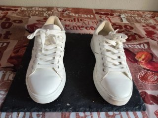Tenis blancos casuales