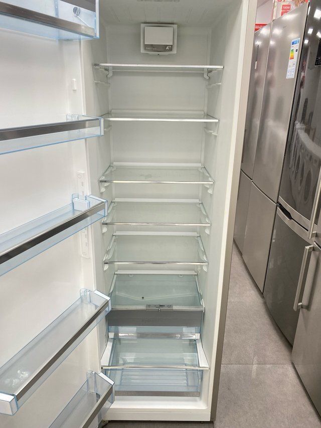 Solo Frigorífico Bosch A++ 186x60cm con envio