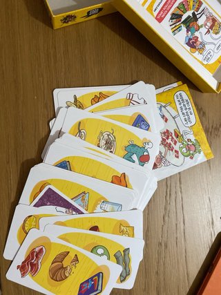 Juego de mesa Agus y Monstruos