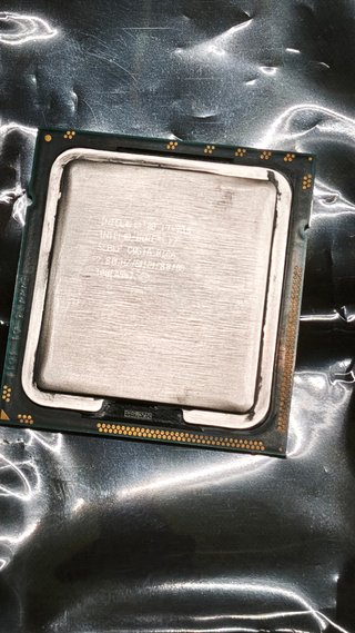 Xeon X5670 + ASUS Rampage II Gene + 12GB DDR3 + i7
