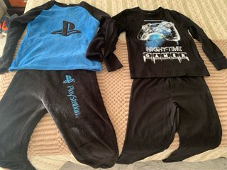 Lote 4 pijamas niño