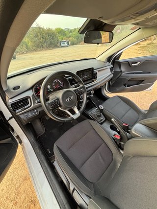 Kia RIO 2021