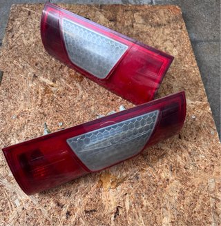 Faros Traseros Ford Tourneo Connect 2008