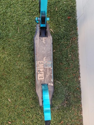 Patinete Empire EM-200 Ruedas 200mm ABEC 9