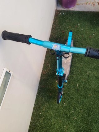 Patinete Empire EM-200 Ruedas 200mm ABEC 9