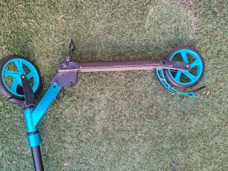 Patinete Empire EM-200 Ruedas 200mm ABEC 9