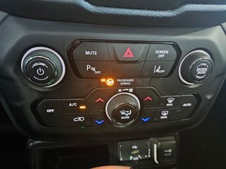 Jeep Renegade eHybrid 1.5 96kW(130CV) Red ATX
