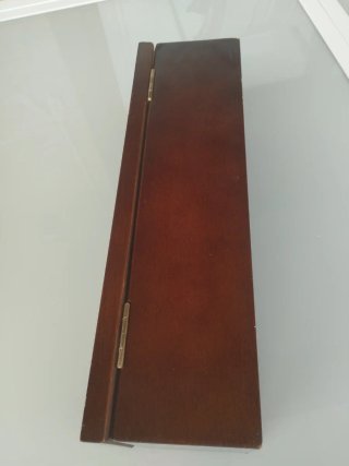 Caja de madera para 6 relojes con tapa de cristal