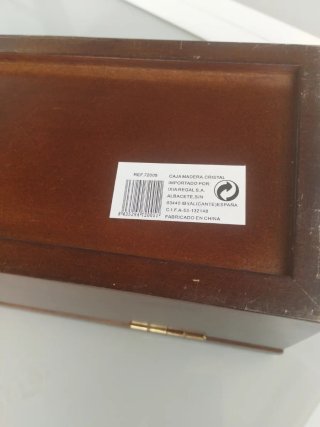 Caja de madera para 6 relojes con tapa de cristal