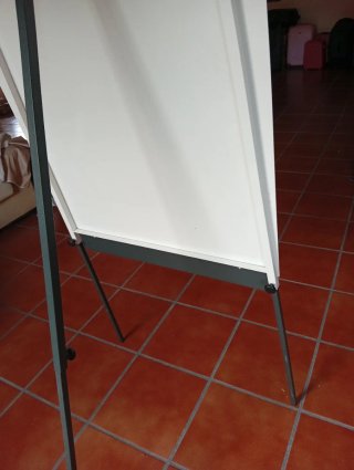 Pizarra flipchart Blanca 70x105 con Caballete