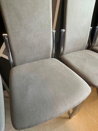 Sillas de comedor grises (4 unidades)