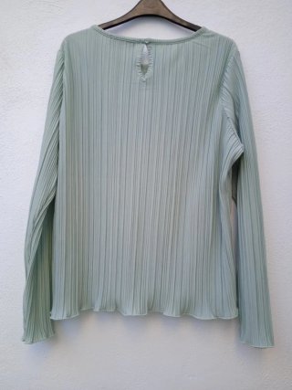 Blusa verde plisada Talla XL