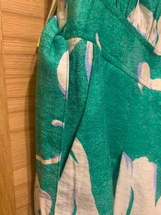 Mono MNG floral verde