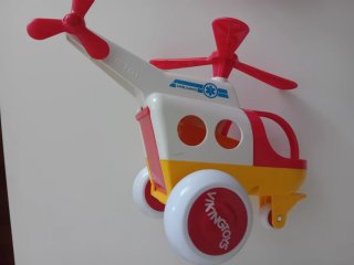 2 Vehículos Vikingtoys: Helicóptero y Avión