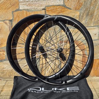 Llantas Road *1030g* Duke Strada 42mm + Dt 180 EXP