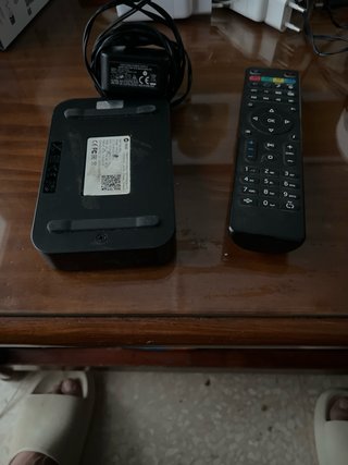 MAG 322 Set Top Box
