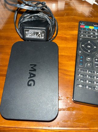 MAG 322 Set Top Box