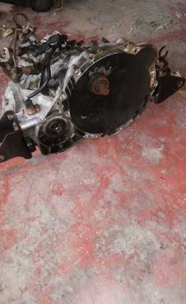 Se vende CAJA CAMBIO KIA 2006
