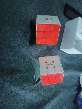 Qiyi YS3M UV 3x3 Cubo Mágico