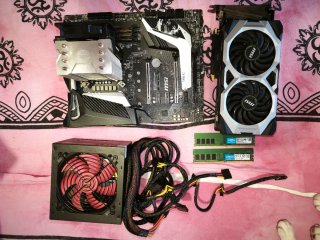 Lote PC Gaming RTX 2080 Super i7 9700k Z390