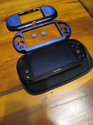 PS Vita Slim 2000 Nero/Blu