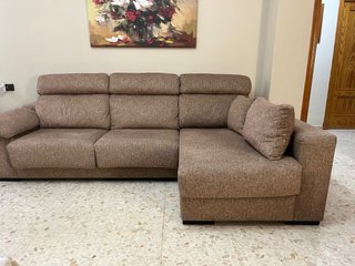 Sofá Cheslong Marrón y Beige