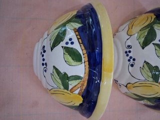 2 Bellissimi Vasi da Parete in Ceramica